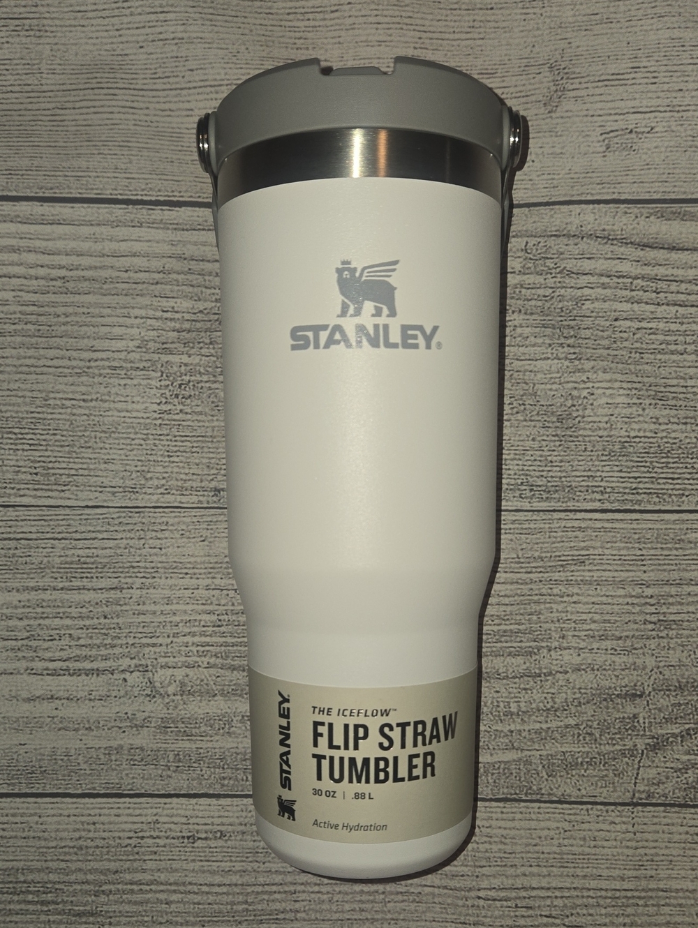 Stanley The IceFlow Flip Straw Tumbler Polar 30 Oz. NWT
